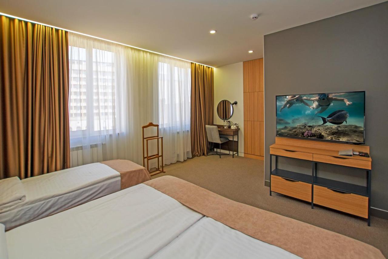 Cartez Hotel Ереван Экстерьер фото